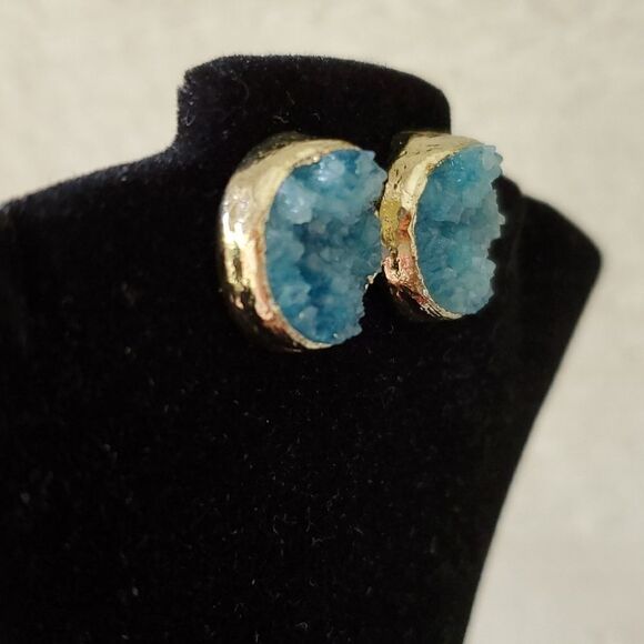 Geode Crystal Stone Stud Earrings Blue - Picture 3 of 7